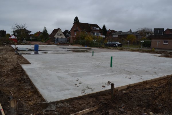 15.11.2024 - Kellerdecke und EG-Sohle sind fertig